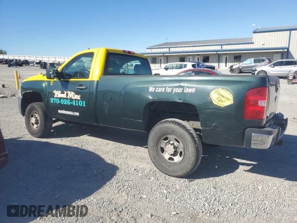 ✅ 2008 Chevrolet Silverado 2500HD 1LT • VIN: 1GCHK24K18E192807 • Лот: 89506225. Опубликован ранее на Copart с пробегом 184 746 миль. Бесплатный доступ к архиву аукционных продаж из США и подробный отчёт об истории автомобиля на DreamBid. Изображение 2.