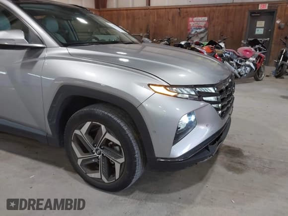 ✅ 2022 Hyundai Tucson Limited • VIN: 5NMJECAE4NH036072 • Lot: 43155022. Listed on IAAI with 18,939 mi. Free auction sales archive from the USA and detailed vehicle history report at DreamBid. Image 22.