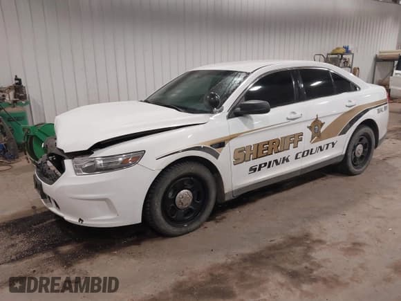 ✅ 2013 Ford Police Interceptor • VIN: 1FAHP2M80DG128560 • Lot: 41367796. Wystawiony na IAAI z przebiegiem 93 992 mil. Bezpłatny archiwum sprzedaży aukcyjnych z USA i szczegółowy raport historii pojazdu na DreamBid. Zdjęcie 2.