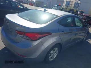 ✅ 2015 Hyundai Elantra SE • VIN: 5NPDH4AE6FH640737 • Lot: 43315753. Listed on IAAI with 86,554 mi. Free auction sales archive from the USA and detailed vehicle history report at DreamBid. Image 4.