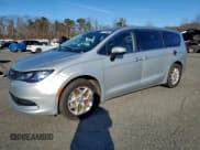 ✅ 2023 Chrysler Voyager LX • VIN: 2C4RC1CG6PR549067 • Лот: 94548115. Опубликован ранее на Copart с пробегом 63 192 миль. Бесплатный доступ к архиву аукционных продаж из США и подробный отчёт об истории автомобиля на DreamBid. Изображение 1.