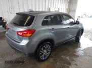 ✅ 2017 Mitsubishi Outlander SE • VIN: JA4AP3AW9HZ045220 • Lot: 43791868. Listed on IAAI with 183,904 mi. Free auction sales archive from the USA and detailed vehicle history report at DreamBid. Image 4.
