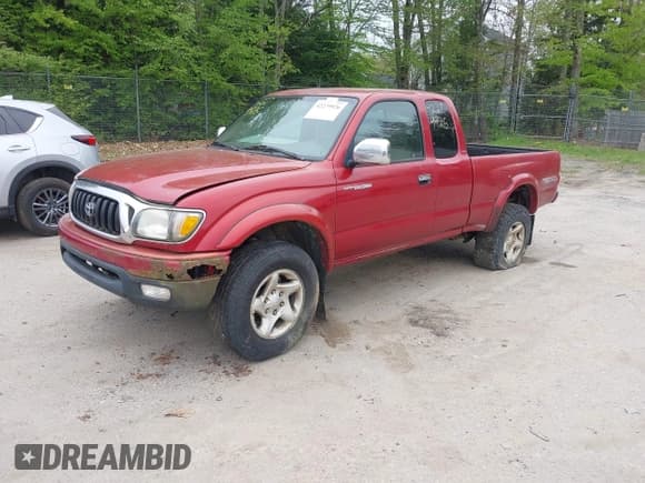 ✅ 2004 Toyota Tacoma • VIN: 5TEWN72NX4Z361643 • Lot: 42279926. Wystawiony na IAAI z przebiegiem 189 250 mil. Bezpłatny archiwum sprzedaży aukcyjnych z USA i szczegółowy raport historii pojazdu na DreamBid. Zdjęcie 17.