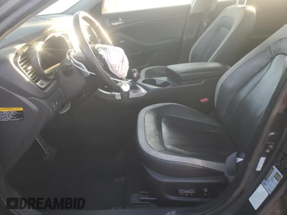 ✅ 2011 Kia Optima SX • VIN: KNAGR4A62B5134476 • Lot: 90409365. Wystawiony na Copart z przebiegiem 159 986 mil. Bezpłatny archiwum sprzedaży aukcyjnych z USA i szczegółowy raport historii pojazdu na DreamBid. Zdjęcie 7.