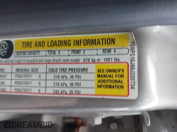 ✅ 2008 Chevrolet Suburban 3LT • VIN: 1GNFC16J88J220734 • Lot: 43279548. Listed on IAAI with 200,040 mi. Free auction sales archive from the USA and detailed vehicle history report at DreamBid. Image 9.