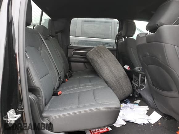 ✅ 2021 Ram 1500 Big Horn • VIN: 1C6SRFFT7MN620430 • Lot: 43714715. Listed on Copart with 111,680 mi. Free auction sales archive from the USA and detailed vehicle history report at DreamBid. Image 10.