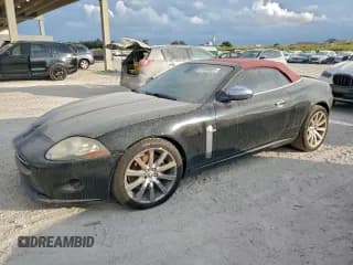 ✅ 2008 Jaguar XK • VIN: SAJWA44B385B20436 • Лот: 93696065. Опубликован ранее на Copart с пробегом 149 250 миль. Бесплатный доступ к архиву аукционных продаж из США и подробный отчёт об истории автомобиля на DreamBid. Изображение 1.