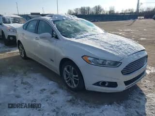 ✅ 2016 Ford Fusion Titanium • VIN: 3FA6P0SU8GR272477 • Lot: 43872236. Listed on IAAI with 153,135 mi. Free auction sales archive from the USA and detailed vehicle history report at DreamBid. Image 1.