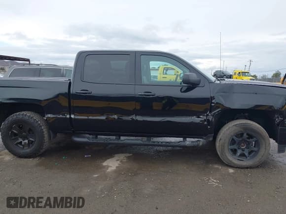 ✅ 2015 Chevrolet Silverado 1500 LT • VIN: 3GCUKREC1FG174554 • Lot: 43441900. Wystawiony na IAAI z przebiegiem 100 281 mil. Bezpłatny archiwum sprzedaży aukcyjnych z USA i szczegółowy raport historii pojazdu na DreamBid. Zdjęcie 13.