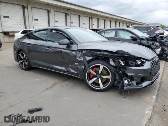 ✅ 2022 Audi A5 Sportback S line Premium Plus • VIN: WAUFACF50NA012580 • Лот: 69744665. Опубликован ранее на Copart с пробегом 41 080 миль. Бесплатный доступ к архиву аукционных продаж из США и подробный отчёт об истории автомобиля на DreamBid. Изображение 4.