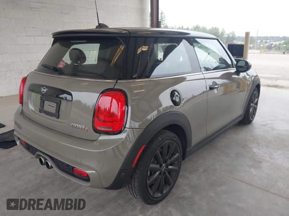 ✅ 2019 MINI Hardtop Cooper S • VIN: WMWXP7C51K2L05893 • Lot: 42782886. Listed on IAAI with 57,214 mi. Free auction sales archive from the USA and detailed vehicle history report at DreamBid. Image 4.