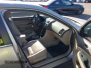 ✅ 2003 Honda Accord LX • VIN: 1HGCM66303A079689 • Лот: 42989732. Опубликован ранее на IAAI с пробегом 188 817 миль. Бесплатный доступ к архиву аукционных продаж из США и подробный отчёт об истории автомобиля на DreamBid. Изображение 5.