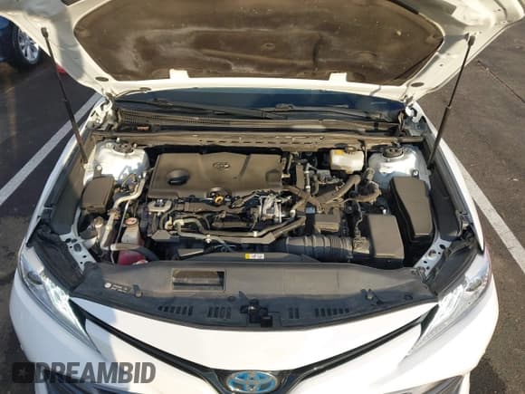 ✅ 2018 Toyota Camry Hybrid SE • VIN: 4T1B21HK4JU001186 • Lot: 43644643. Listed on IAAI with 123,380 mi. Free auction sales archive from the USA and detailed vehicle history report at DreamBid. Image 10.