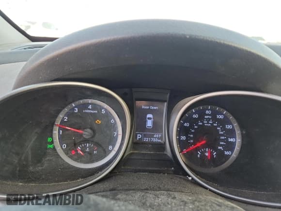 ✅ 2013 Hyundai Santa Fe GLS • VIN: KM8SNDHF0DU017269 • Лот: 90843165. Опубликован ранее на Copart с пробегом 221 733 миль. Бесплатный доступ к архиву аукционных продаж из США и подробный отчёт об истории автомобиля на DreamBid. Изображение 9.