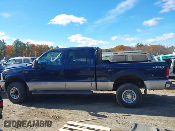 ✅ 2003 Ford F-350 XL • VIN: 1FTSW31S53ED15862 • Lot: 43521415. Wystawiony na IAAI z przebiegiem 84 009 mil. Bezpłatny archiwum sprzedaży aukcyjnych z USA i szczegółowy raport historii pojazdu na DreamBid. Zdjęcie 14.