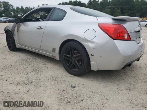 ✅ 2008 Nissan Altima S • VIN: 1N4AL24E08C282699 • Lot: 84790725. Wystawiony na Copart z przebiegiem Nie podano. Bezpłatny archiwum sprzedaży aukcyjnych z USA i szczegółowy raport historii pojazdu na DreamBid. Zdjęcie 2.