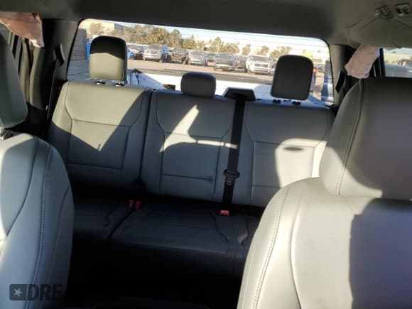 ✅ 2024 Ford F-150 XL • VIN: 1FTEW1LP6RKE37988 • Lot: 86981784. Listed on Copart with 1,225 mi. Free auction sales archive from the USA and detailed vehicle history report at DreamBid. Image 10.