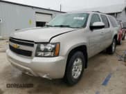 ✅ 2009 Chevrolet Suburban 1LT • VIN: 1GNFK26339R236515 • Lot: 53342815. Wystawiony na Copart z przebiegiem Nie podano. Bezpłatny archiwum sprzedaży aukcyjnych z USA i szczegółowy raport historii pojazdu na DreamBid. Zdjęcie 1.