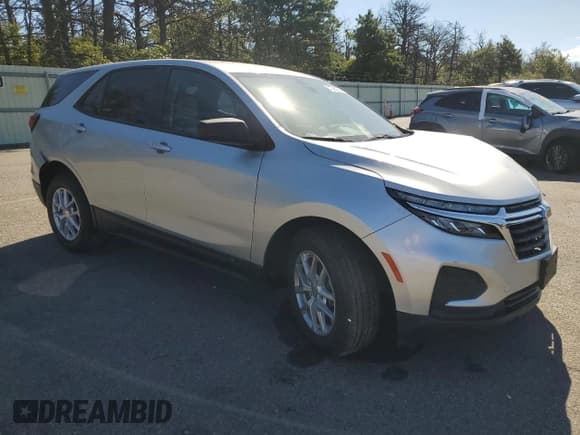 ✅ 2022 Chevrolet Equinox LS • VIN: 3GNAXSEVXNS171796 • Лот: 81928205. Опубликован ранее на Copart с пробегом 38 657 миль. Бесплатный доступ к архиву аукционных продаж из США и подробный отчёт об истории автомобиля на DreamBid. Изображение 4.