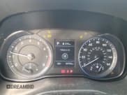 ✅ 2019 Hyundai Kona SEL • VIN: KM8K22AA1KU320263 • Лот: 74235434. Опубликован ранее на Copart с пробегом 84 703 миль. Бесплатный доступ к архиву аукционных продаж из США и подробный отчёт об истории автомобиля на DreamBid. Изображение 9.