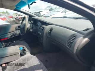 1998 Dodge Intrepid z VIN 2B3HD46R8WH196361, wystawiony jako IAAI lot #42378097 z przebiegiem 117 595 mil mil oraz . Historia ofert i sprzedaży dostępna na DreamBid. Obrazek 5.