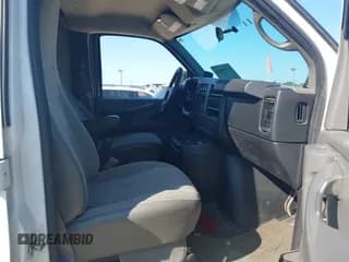 ✅ 2014 Chevrolet Express Cargo • VIN: 1GCWGFCGXE1134971 • Лот: 43158546. Опубликован ранее на IAAI с пробегом 105 034 миль. Бесплатный доступ к архиву аукционных продаж из США и подробный отчёт об истории автомобиля на DreamBid. Изображение 5.