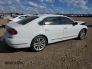 ✅ 2017 Volkswagen Passat SEL Premium • VIN: 1VWCT7A36HC084628 • Lot: 90542645. Listed on Copart with 61,013 mi. Free auction sales archive from the USA and detailed vehicle history report at DreamBid. Image 3.