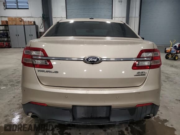 ✅ 2017 Ford Taurus SEL • VIN: 1FAHP2E89HG112569 • Lot: 61120595. Listed on Copart with 176,526 mi. Free auction sales archive from the USA and detailed vehicle history report at DreamBid. Image 6.