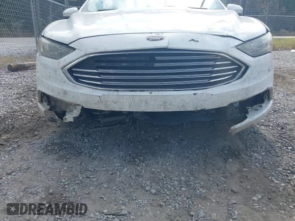 ✅ 2017 Ford Fusion SE • VIN: 3FA6P0H73HR346682 • Лот: 43746326. Опубликован ранее на IAAI с пробегом 238 098 миль. Бесплатный доступ к архиву аукционных продаж из США и подробный отчёт об истории автомобиля на DreamBid. Изображение 6.