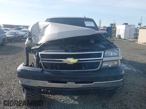 ✅ 2006 Chevrolet Silverado 2500HD LT3 • VIN: 1GCHK23DX6F259530 • Лот: 41998371. Опубликован ранее на IAAI с пробегом 150 054 миль. Бесплатный доступ к архиву аукционных продаж из США и подробный отчёт об истории автомобиля на DreamBid. Изображение 13.