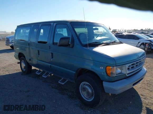 ✅ 1998 Ford Econoline Wagon XL • VIN: 1FBNE31L2WHA61351 • Лот: 41629591. Опубликован ранее на IAAI с пробегом 157 558 миль. Бесплатный доступ к архиву аукционных продаж из США и подробный отчёт об истории автомобиля на DreamBid. Изображение 6.