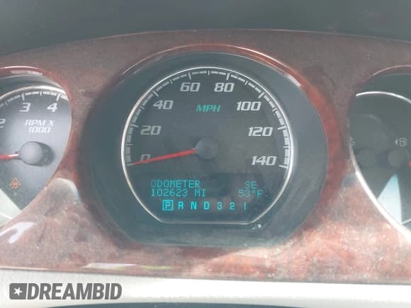 ✅ 2009 Buick Lucerne CX-2 • VIN: 1G4HP57119U137654 • Lot: 42069600. Listed on IAAI with 102,623 mi. Free auction sales archive from the USA and detailed vehicle history report at DreamBid. Image 7.