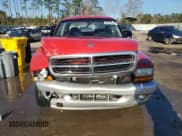 ✅ 2003 Dodge Dakota SLT • VIN: 1D7HL48N93S237053 • Lot: 85278534. Wystawiony na Copart z przebiegiem 106 981 mil. Bezpłatny archiwum sprzedaży aukcyjnych z USA i szczegółowy raport historii pojazdu na DreamBid. Zdjęcie 5.