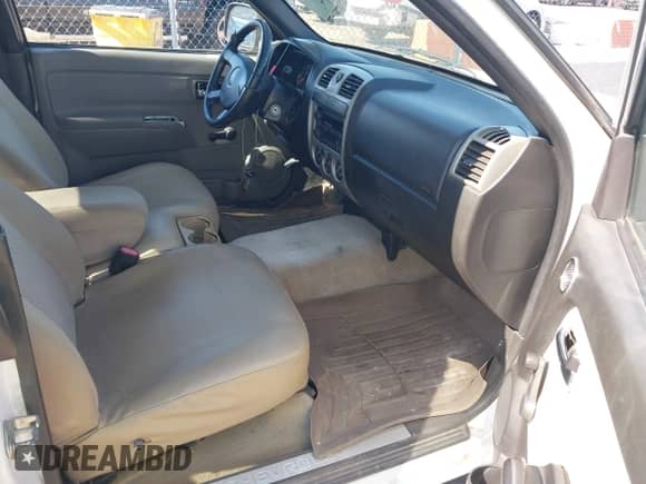 2008 Chevrolet Colorado 1LT z VIN 1GCCS39E988213338, wystawiony jako IAAI lot #42266886 z przebiegiem 33 559 mil mil oraz . Historia ofert i sprzedaży dostępna na DreamBid. Obrazek 5.