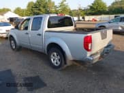 ✅ 2012 Nissan Frontier SV • VIN: 1N6AD0EV6CC449681 • Lot: 42790225. Wystawiony na IAAI z przebiegiem 136 176 mil. Bezpłatny archiwum sprzedaży aukcyjnych z USA i szczegółowy raport historii pojazdu na DreamBid. Zdjęcie 3.