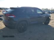 ✅ 2023 Volkswagen Atlas SEL • VIN: 1V2SE2CA4PC222834 • Лот: 84332694. Опубликован ранее на Copart с пробегом 23 093 миль. Бесплатный доступ к архиву аукционных продаж из США и подробный отчёт об истории автомобиля на DreamBid. Изображение 3.