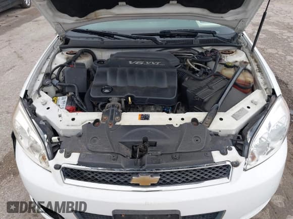 ✅ 2014 Chevrolet Impala LT • VIN: 2G1WB5E30E1178502 • Lot: 42310458. Listed on IAAI with 93,024 mi. Free auction sales archive from the USA and detailed vehicle history report at DreamBid. Image 10.