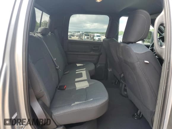 ✅ 2024 Ram 3500 Tradesman • VIN: 3C63RRGL2RG372074 • Лот: 60163765. Опубликован ранее на Copart с пробегом 5 130 миль. Бесплатный доступ к архиву аукционных продаж из США и подробный отчёт об истории автомобиля на DreamBid. Изображение 10.