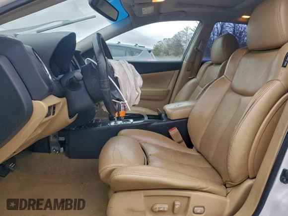 ✅ 2009 Nissan Maxima SV • VIN: 1N4AA51E89C800264 • Lot: 92264705. Wystawiony na Copart z przebiegiem 135 320 mil. Bezpłatny archiwum sprzedaży aukcyjnych z USA i szczegółowy raport historii pojazdu na DreamBid. Zdjęcie 7.