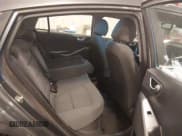 ✅ 2020 Hyundai Ioniq Preferred • VIN: KMHC85LC1LU203268 • Lot: 41249301. Wystawiony na IAAI z przebiegiem 14 005 mil. Bezpłatny archiwum sprzedaży aukcyjnych z USA i szczegółowy raport historii pojazdu na DreamBid. Zdjęcie 8.