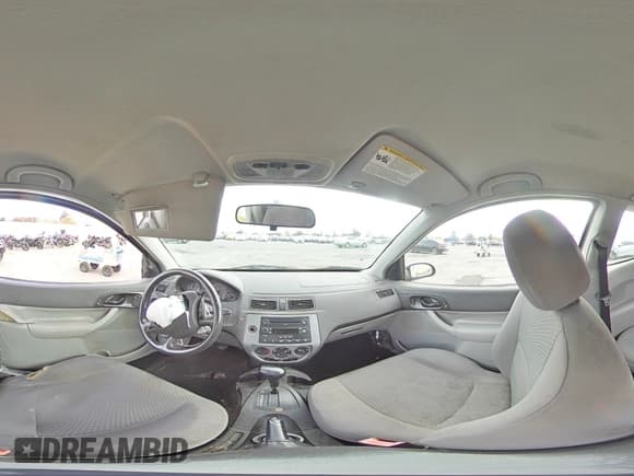 ✅ 2006 Ford Focus S • VIN: 1FAFP31N66W256205 • Lot: 89737325. Wystawiony na Copart z przebiegiem 145 091 mil. Bezpłatny archiwum sprzedaży aukcyjnych z USA i szczegółowy raport historii pojazdu na DreamBid. Zdjęcie 14.