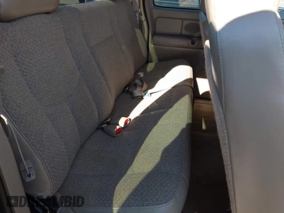 ✅ 2003 Chevrolet Silverado 1500 LS • VIN: 2GCEC19X131226981 • Lot: 43626701. Listed on IAAI with 202,739 mi. Free auction sales archive from the USA and detailed vehicle history report at DreamBid. Image 8.