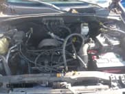 ✅ 2008 Ford Escape XLT • VIN: 1FMCU03ZX8KE22042 • Lot: 43607398. Wystawiony na IAAI z przebiegiem 135 000 mil. Bezpłatny archiwum sprzedaży aukcyjnych z USA i szczegółowy raport historii pojazdu na DreamBid. Zdjęcie 10.