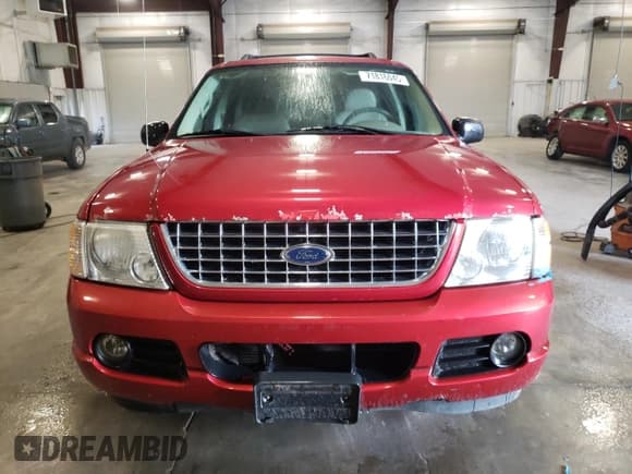 ✅ 2005 Ford Explorer Limited • VIN: 1FMZU75W45ZA38251 • Lot: 71816045. Wystawiony na Copart z przebiegiem 217 366 mil. Bezpłatny archiwum sprzedaży aukcyjnych z USA i szczegółowy raport historii pojazdu na DreamBid. Zdjęcie 5.