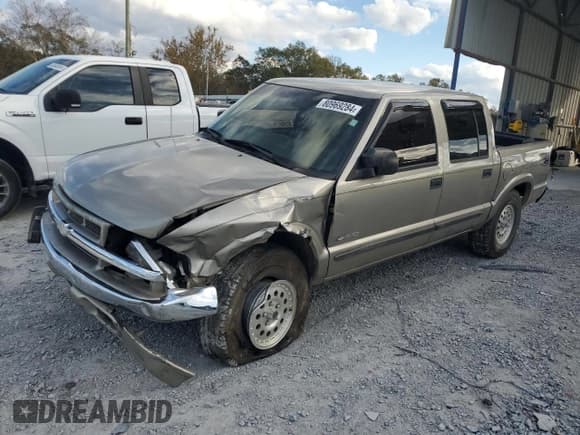 ✅ 2003 Chevrolet S-10 LS • VIN: 1GCDT13X73K105103 • Лот: 80969284. Опубликован ранее на Copart с пробегом Не указан. Бесплатный доступ к архиву аукционных продаж из США и подробный отчёт об истории автомобиля на DreamBid. Изображение 1.