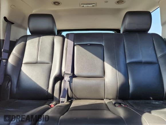 ✅ 2011 Chevrolet Tahoe LT • VIN: 1GNSKBE05BR318600 • Lot: 87450955. Listed on Copart with Not provided. Free auction sales archive from the USA and detailed vehicle history report at DreamBid. Image 10.