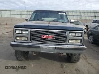✅ 1989 GMC Suburban • VIN: 1GKGV26K0KF517730 • Lot: 41437715. Listed on Copart with 21,423 mi. Free auction sales archive from the USA and detailed vehicle history report at DreamBid. Image 5.