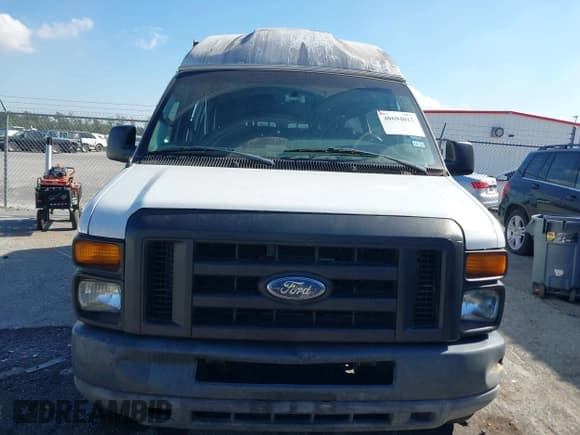 ✅ 2012 Ford Econoline Cargo Commercial • VIN: 1FTNS2EW4CDA50633 • Lot: 40694015. Wystawiony na IAAI z przebiegiem 309 334 mil. Bezpłatny archiwum sprzedaży aukcyjnych z USA i szczegółowy raport historii pojazdu na DreamBid. Zdjęcie 12.