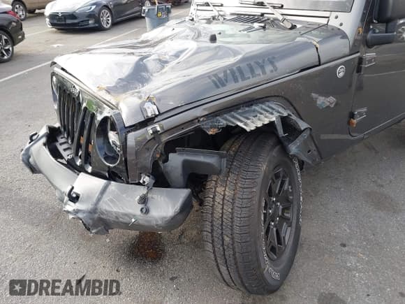 ✅ 2014 Jeep Wrangler Sport • VIN: 1C4AJWAG6EL230695 • Lot: 43687032. Listed on IAAI with 132,894 mi. Free auction sales archive from the USA and detailed vehicle history report at DreamBid. Image 12.