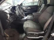 ✅ 2020 Chevrolet Traverse LT Cloth • VIN: 1GNEVMKW9LJ207931 • Лот: 87692555. Опубликован ранее на Copart с пробегом 106 571 миль. Бесплатный доступ к архиву аукционных продаж из США и подробный отчёт об истории автомобиля на DreamBid. Изображение 7.